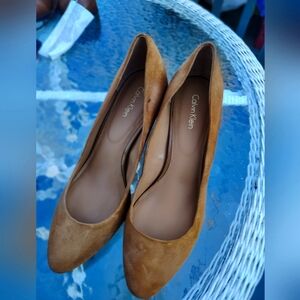 Calvin Klein women's suede heels size 10